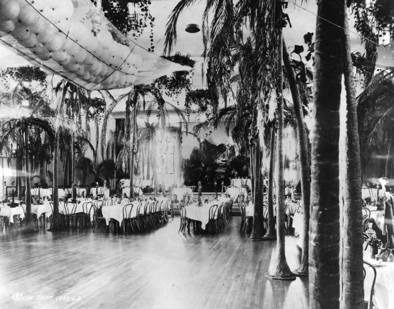 Ambassador Hotel's Cocoanut Grove in 1922