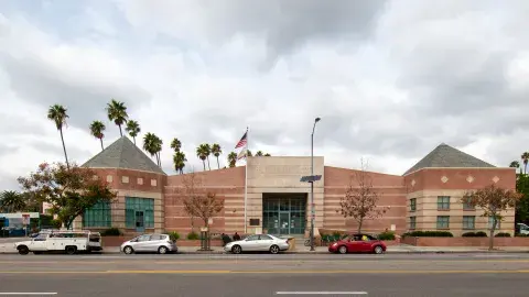 Exterior of Washington Irving Branch Library